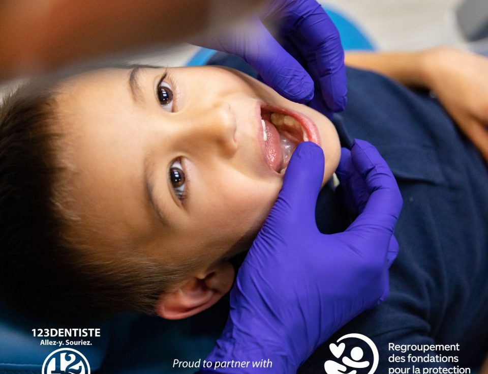 123Dentiste s’associe au RFPJQ pour offrir un accès à des soins dentaires de grande qualité aux enfants et aux jeunes du Québec